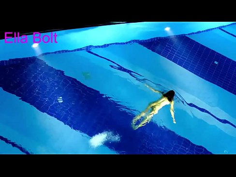 ❤️ Ich kann nicht aufhören zuzusehen, junge Blondine beim Nacktschwimmen im Pool des ELLA BOLT Resorts erwischt ☑ Sex video bei de.basseyn-vsem.ru ﹏